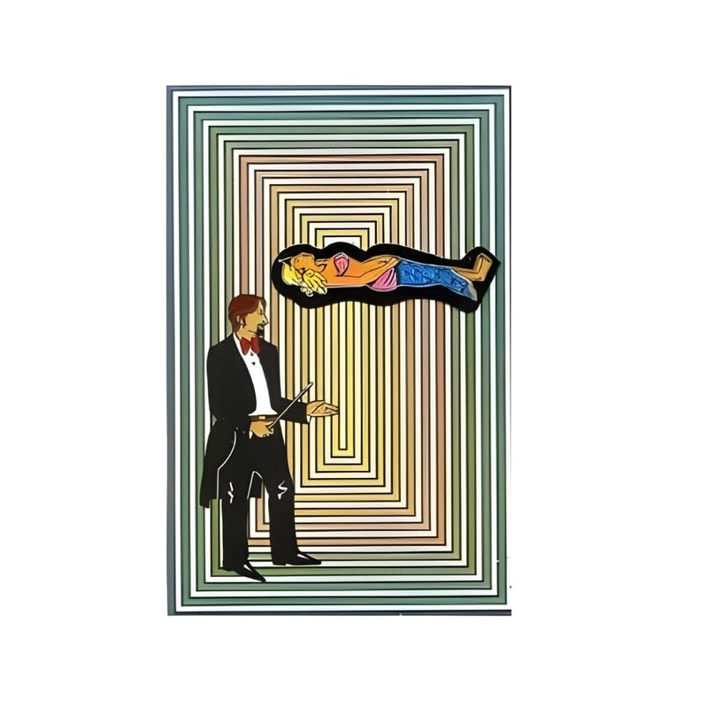 MilesMagic خدعة السيدة العائمة من مايلز ماجيك | صورة السيدة العائمة في الخداع العقلي | سحر المسرح | سحر الشارع | لخدعة سحرية قريبة حقيقية - Image 2